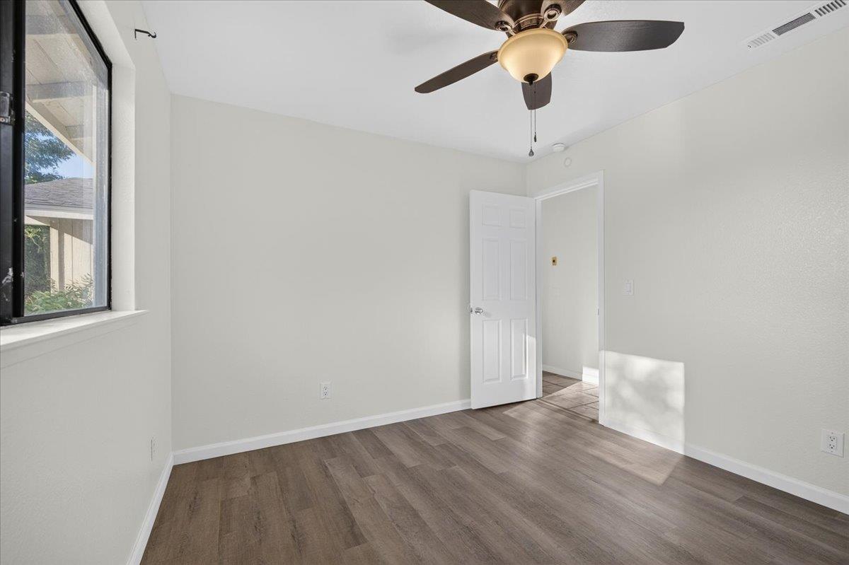 28368 River Road Way, Madera, CA 93636