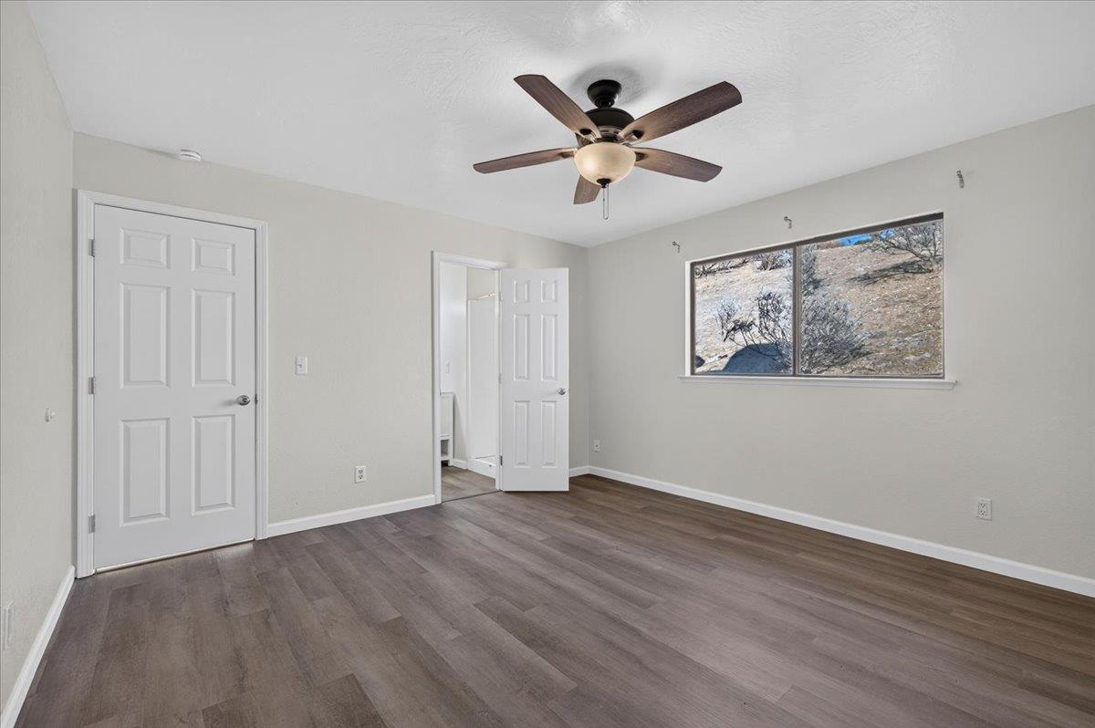 28368 River Road Way, Madera, CA 93636