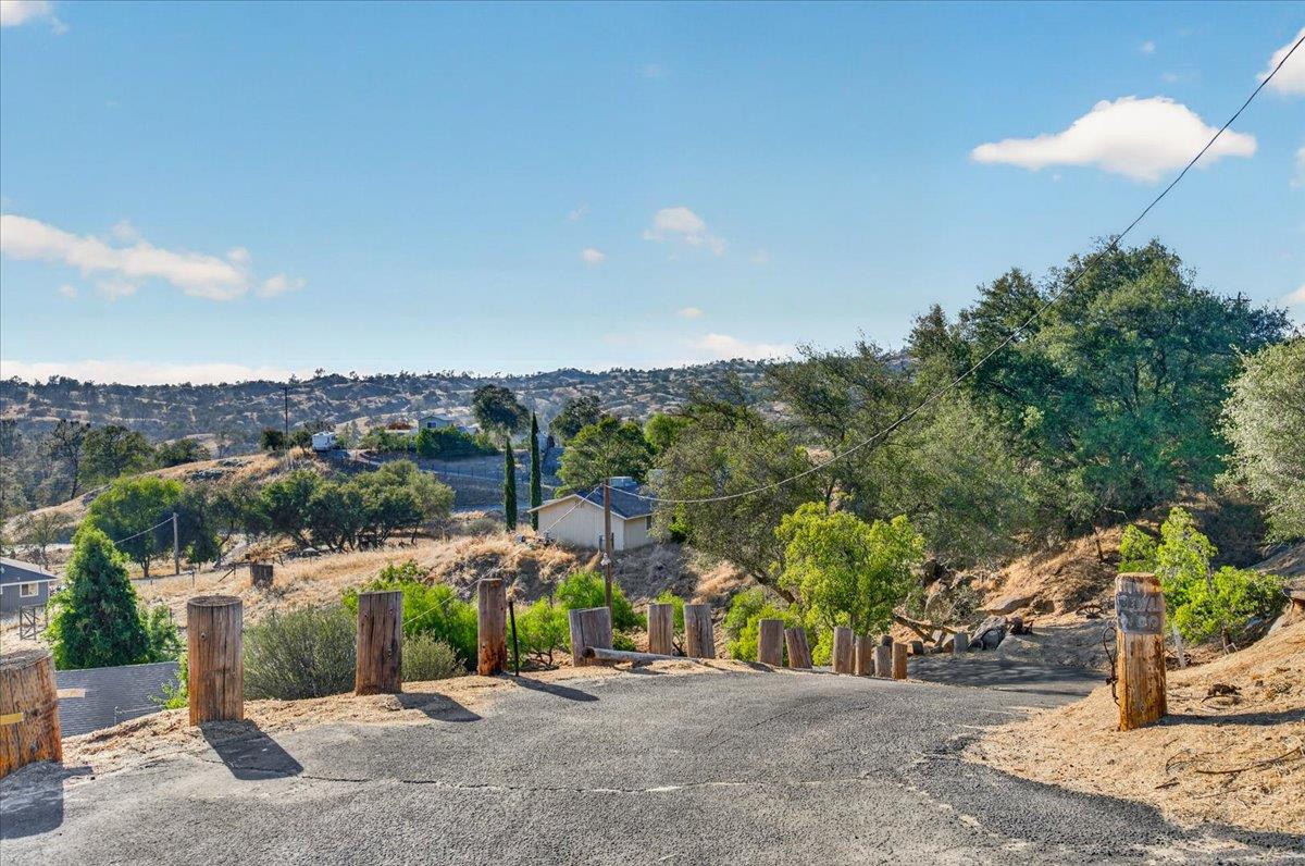 28368 River Road Way, Madera, CA 93636