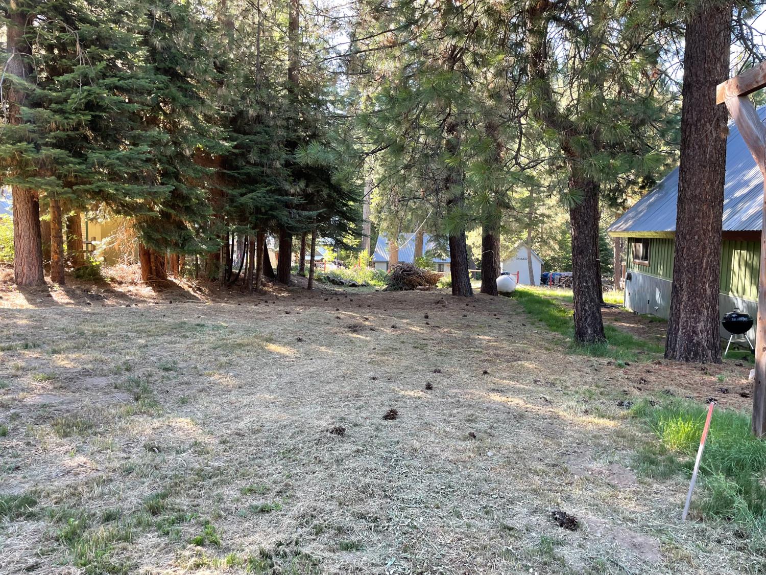 8 Hwy 41, Fish Camp, CA 93623