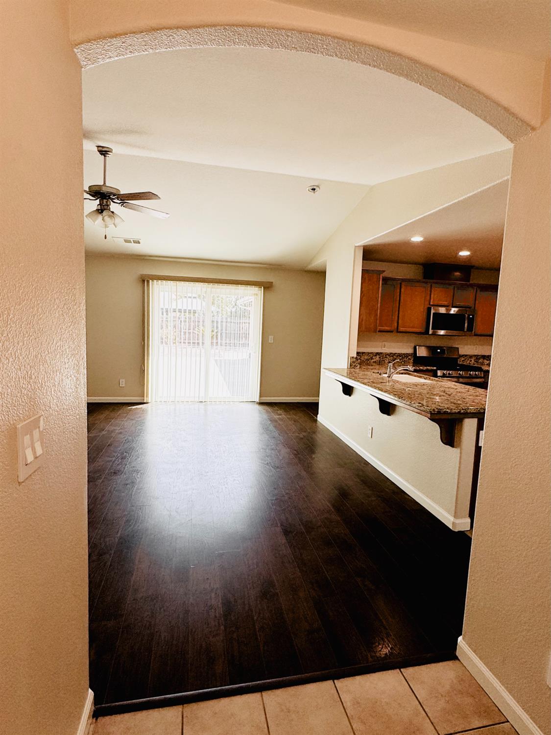 5824 E Kaviland Ave, Fresno, CA 93727