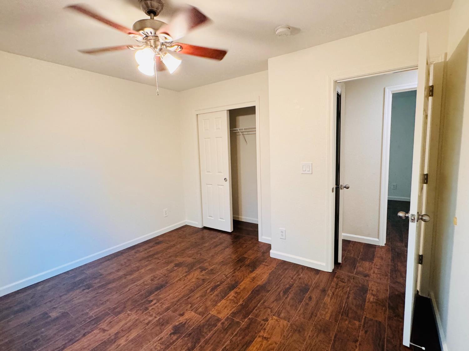 5824 E Kaviland Ave, Fresno, CA 93727
