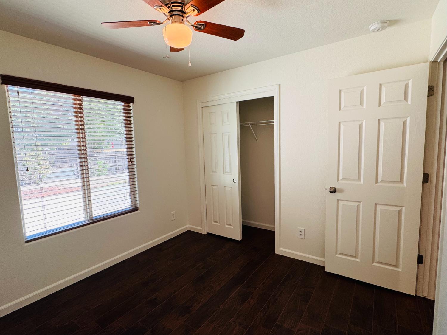 5824 E Kaviland Ave, Fresno, CA 93727