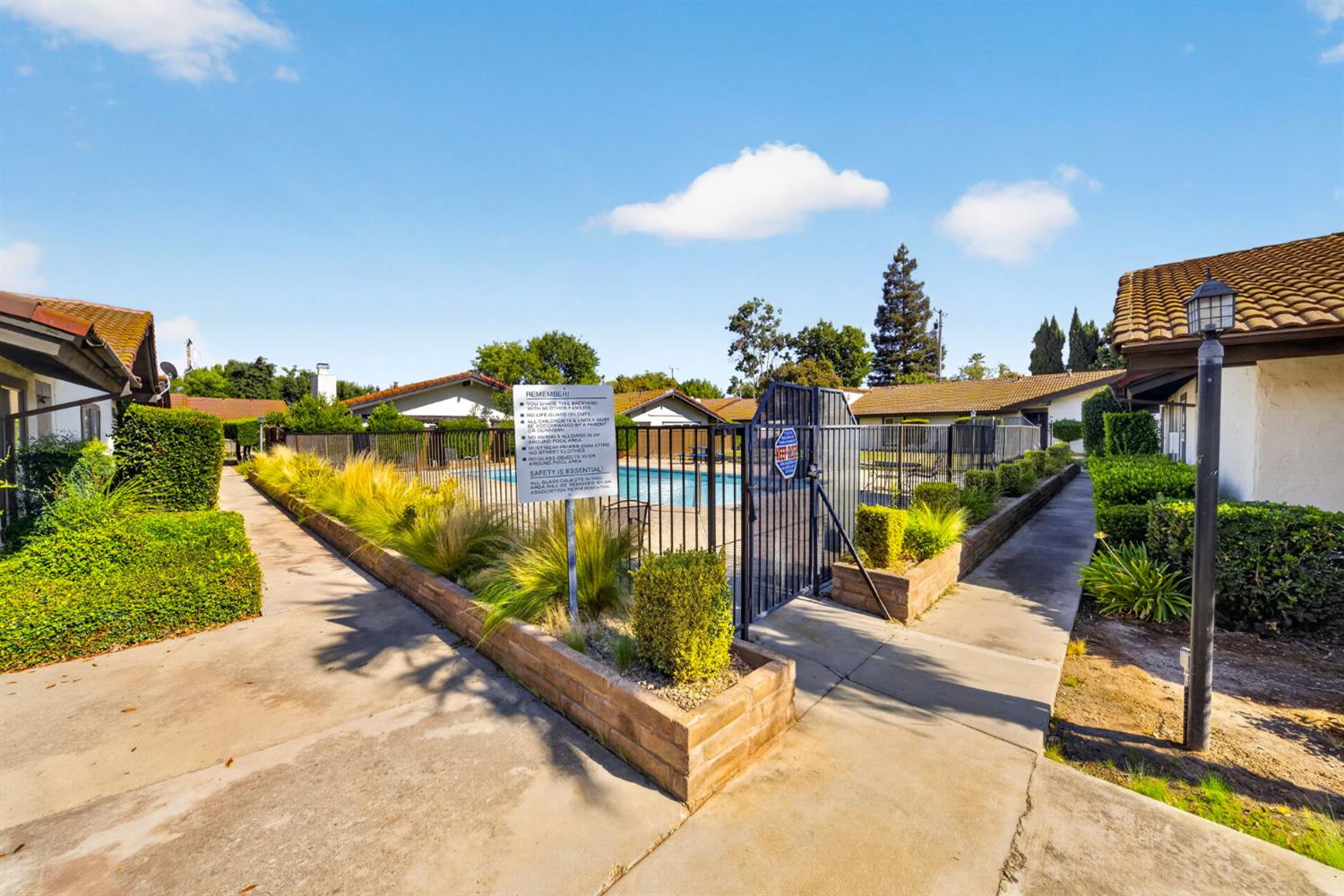 317 W Sierra Ave #117, Fresno, CA 93704