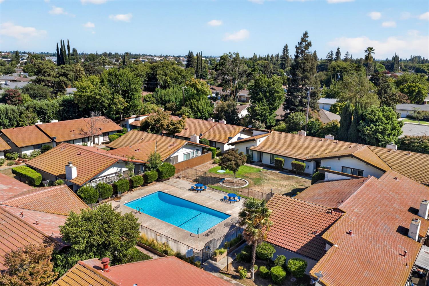 317 W Sierra Ave #117, Fresno, CA 93704
