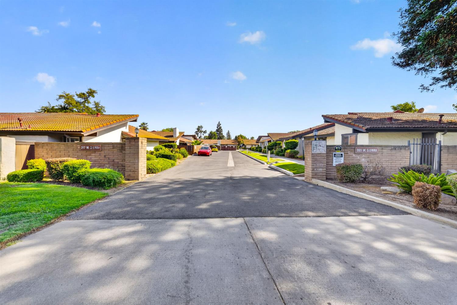 317 W Sierra Ave #117, Fresno, CA 93704