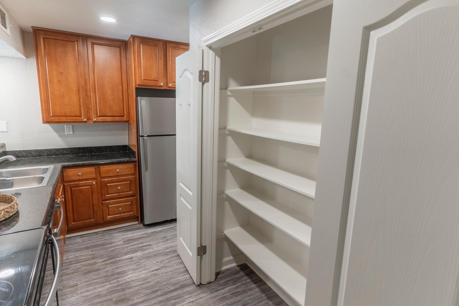 7166 N Fruit Ave #178, Fresno, CA 93711