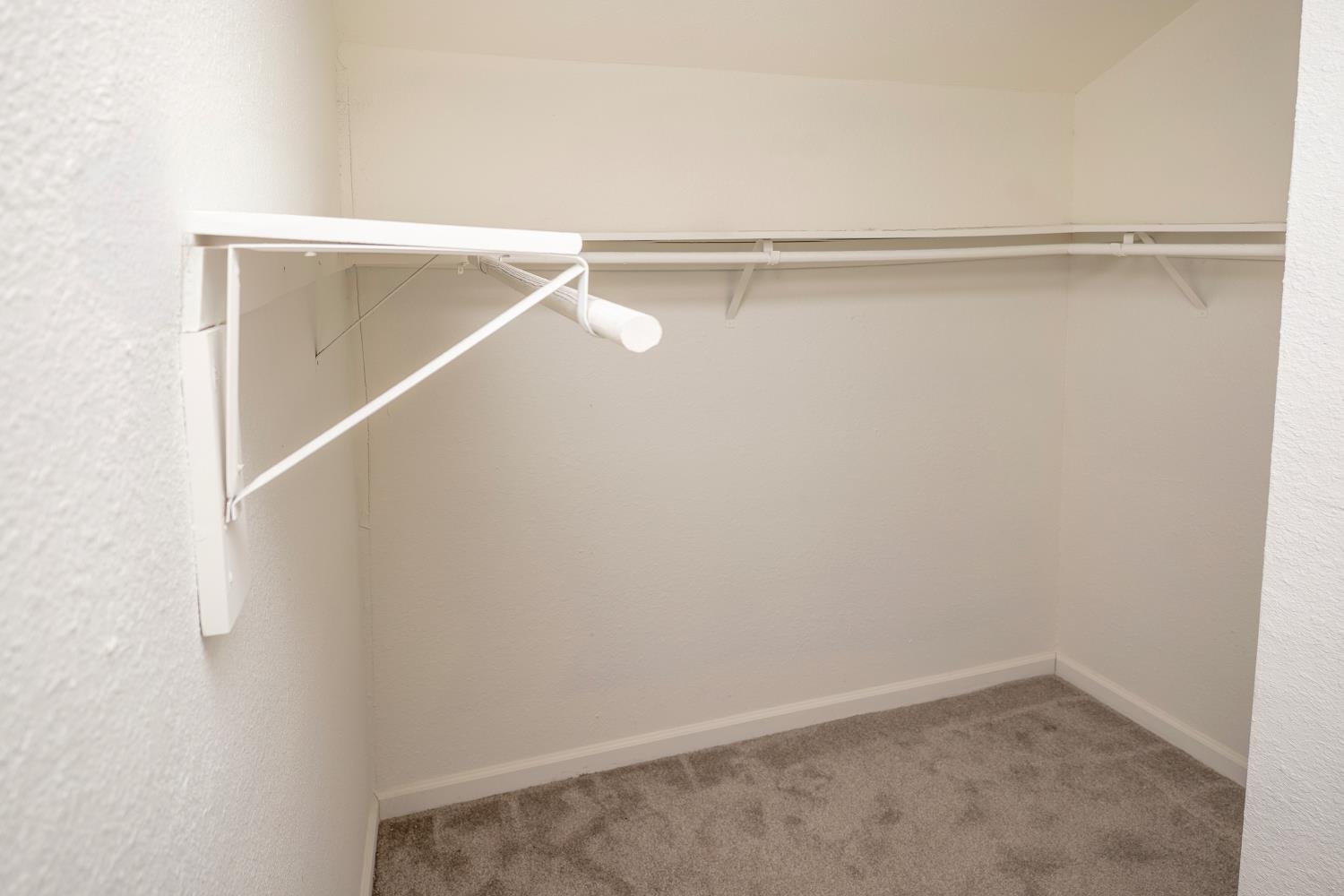 7166 N Fruit Ave #178, Fresno, CA 93711