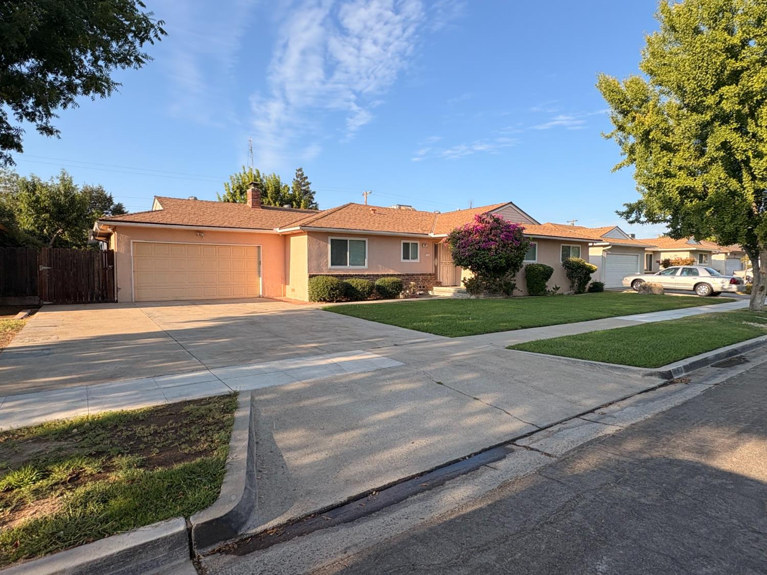 683 Browning, Fresno, CA 93710