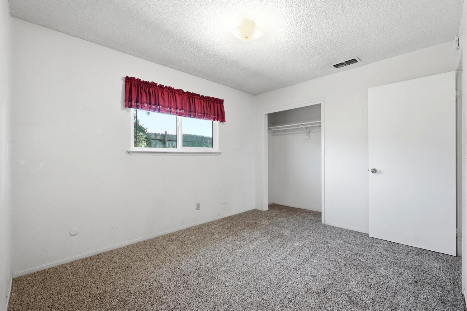 509 Ashlan Way, Madera, CA 93638
