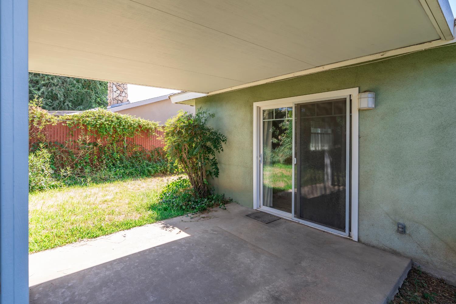 509 Ashlan Way, Madera, CA 93638