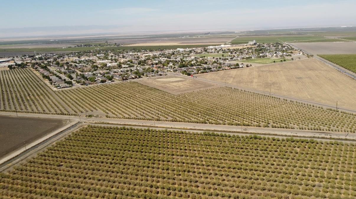 1111 No Address Available, San Joaquin, CA 93660