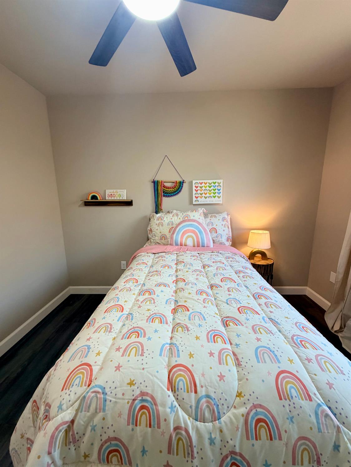 301 Mariposa St, Kingsburg, CA 93631