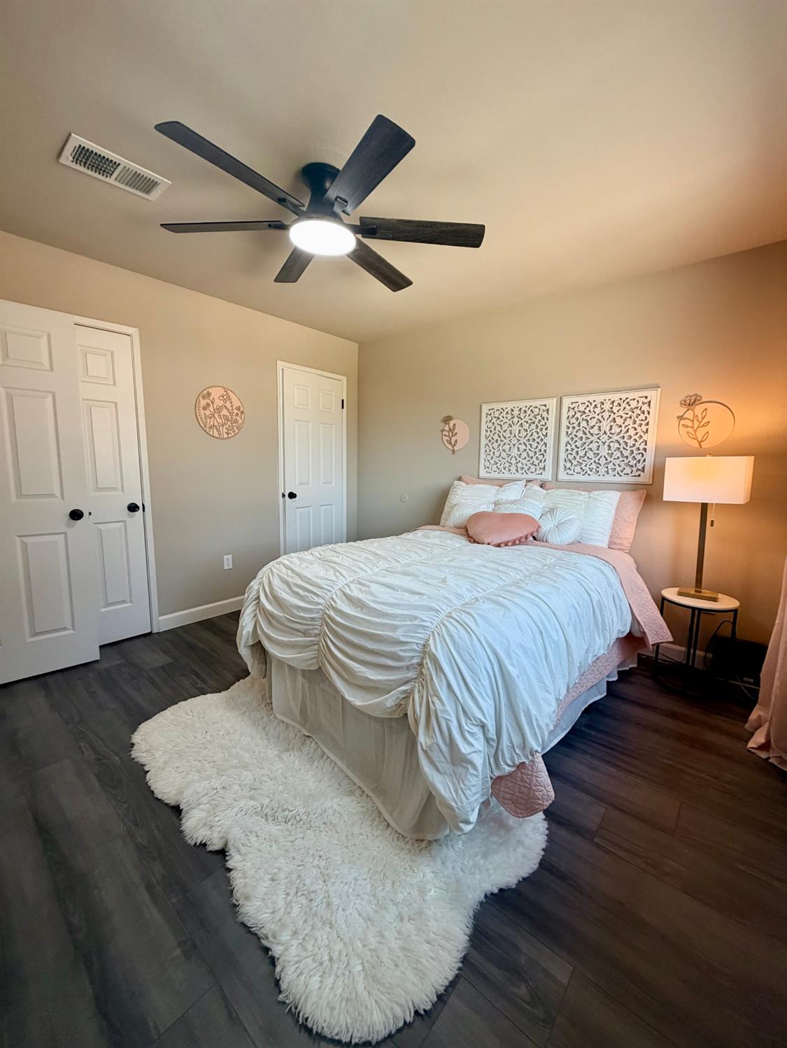 301 Mariposa St, Kingsburg, CA 93631