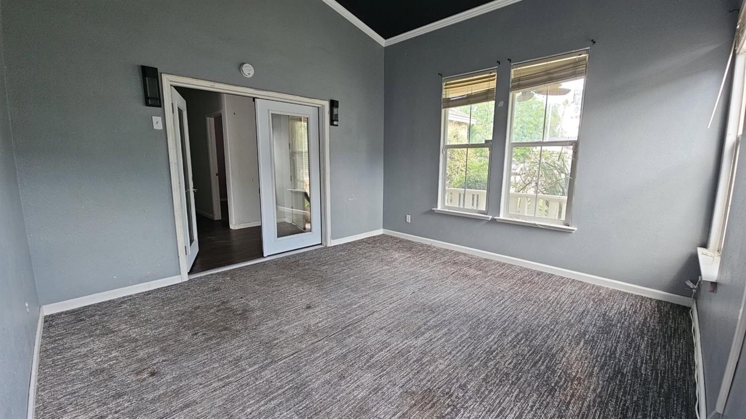 3026 Sage Ct, Hanford, CA 93230