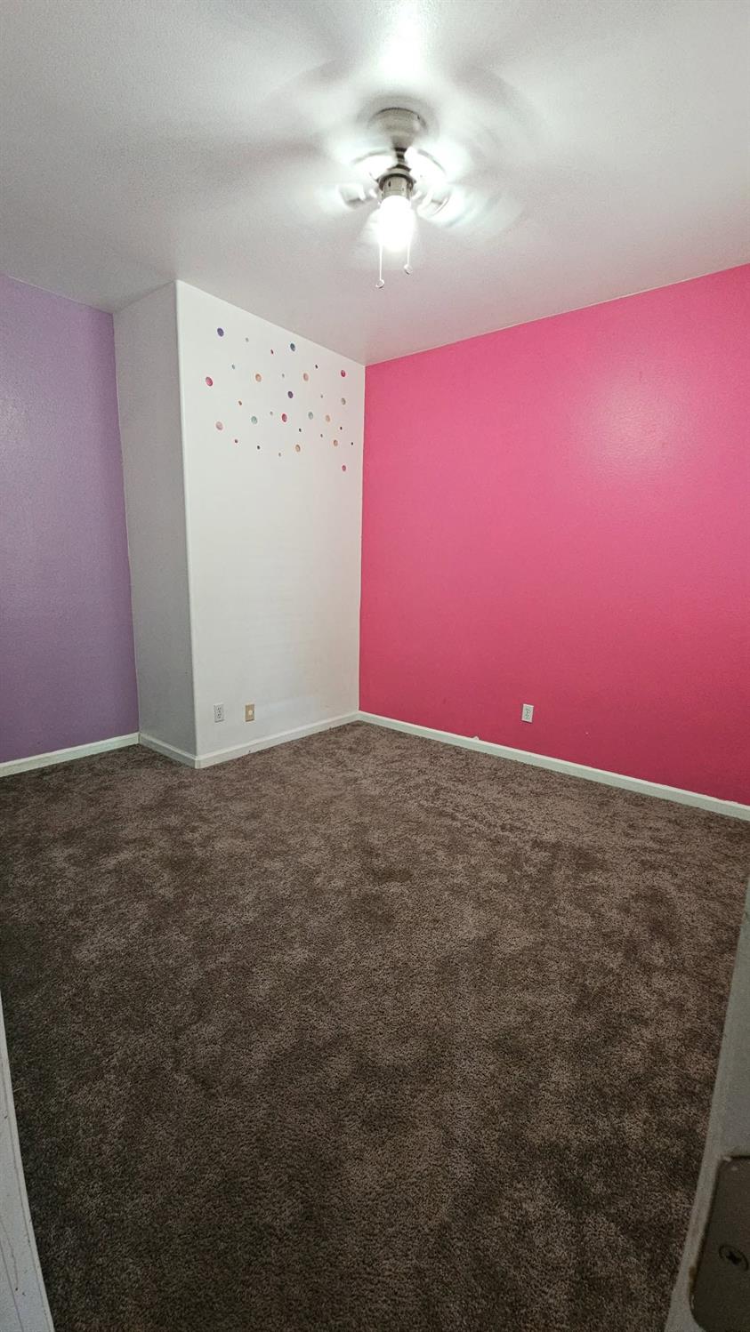 3026 Sage Ct, Hanford, CA 93230
