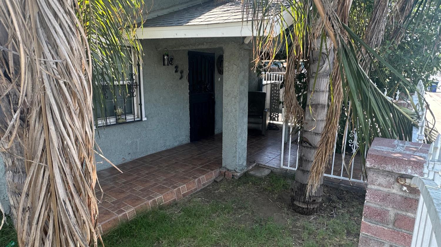 821 S Cedar Ave S, Fresno, CA 93702