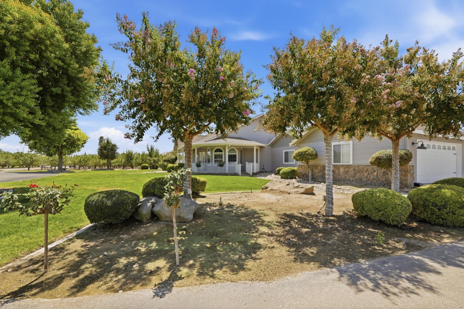 11635 S Amber Ave, Selma, CA 93662