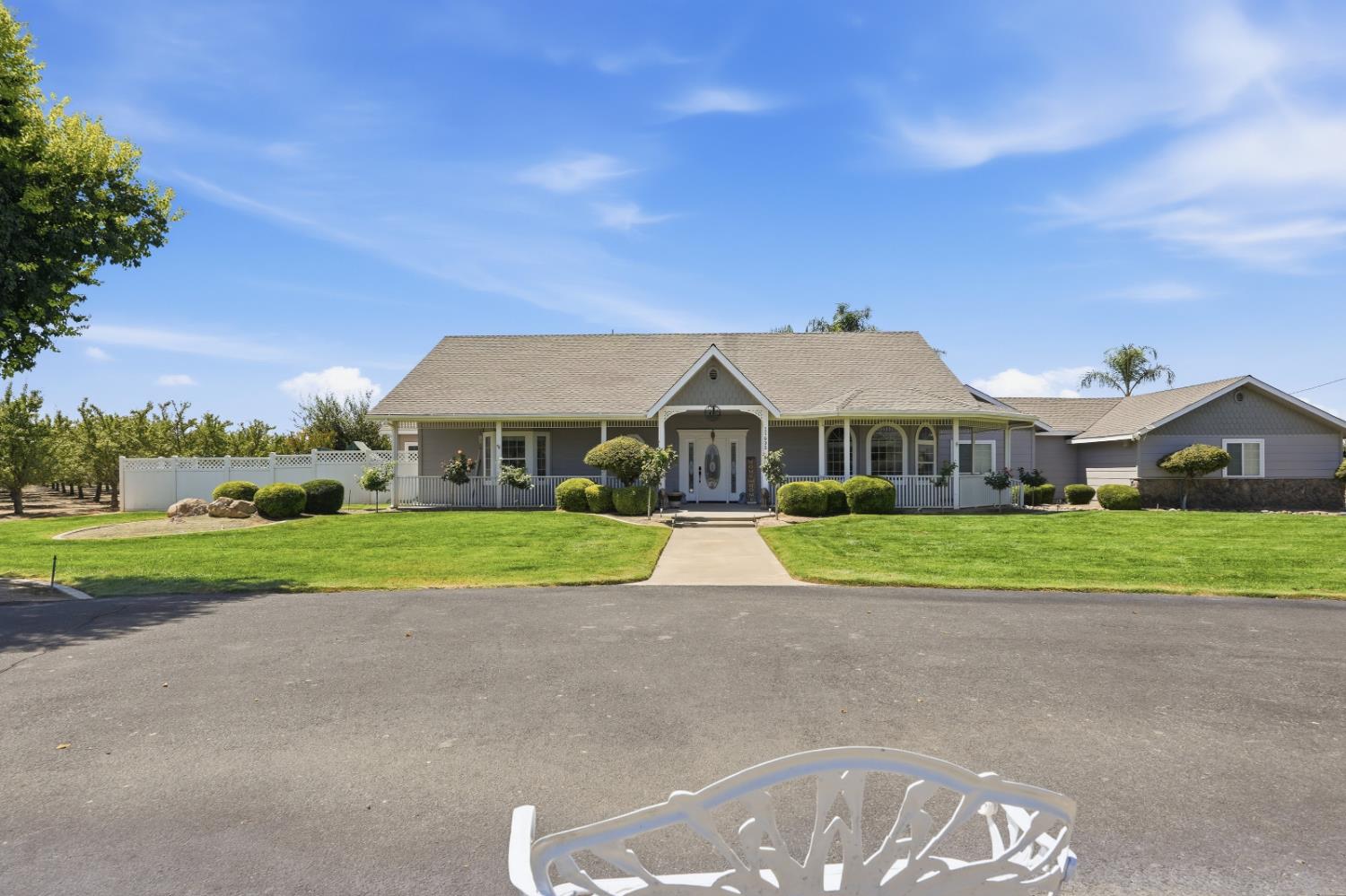 11635 S Amber Ave, Selma, CA 93662