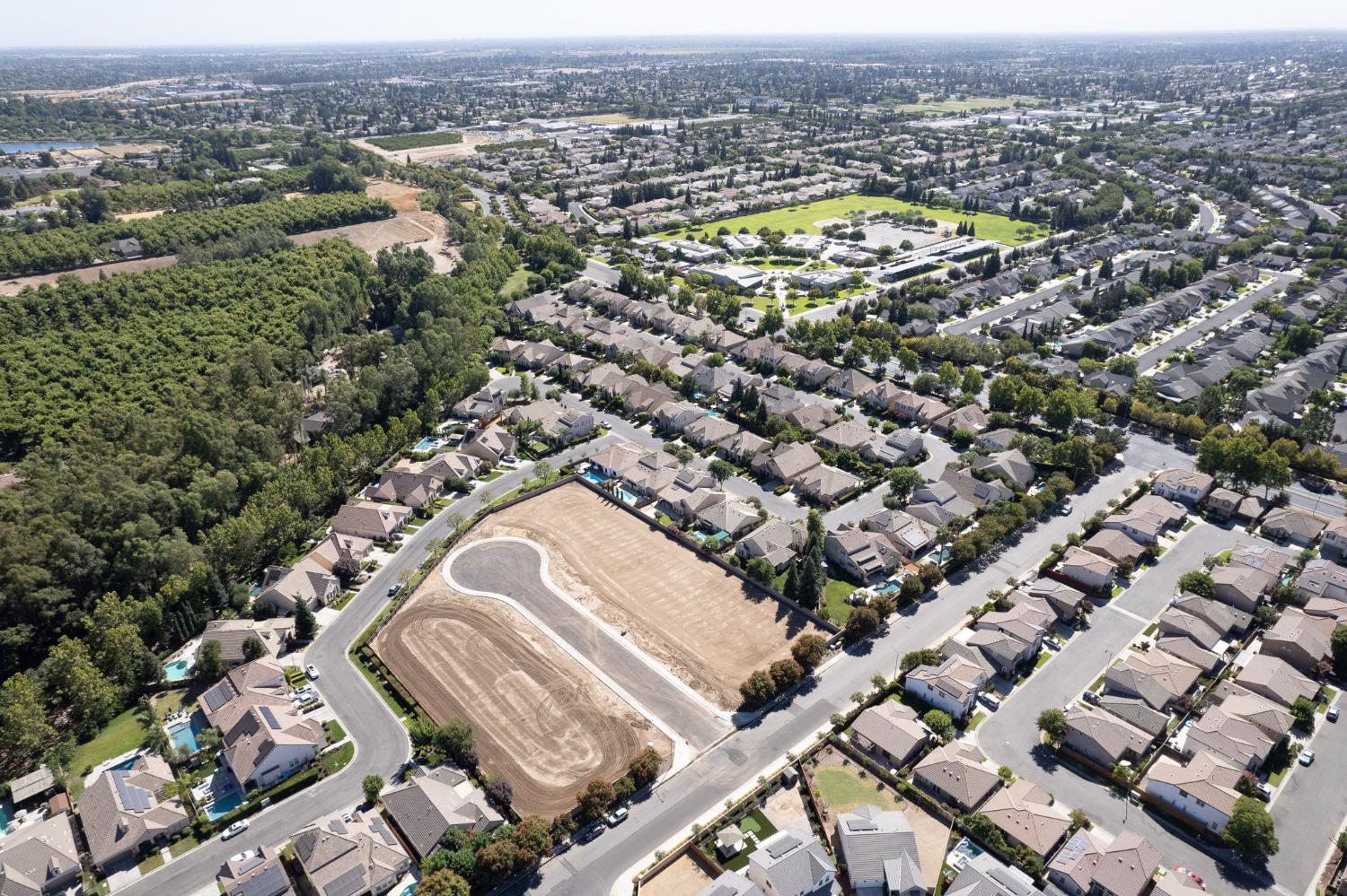 1783 N Preuss Ave, Clovis, CA 93619