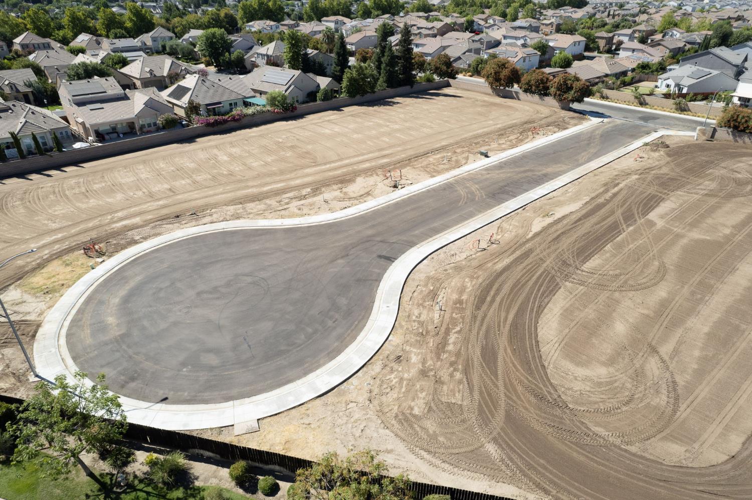 1783 N Preuss Ave, Clovis, CA 93619