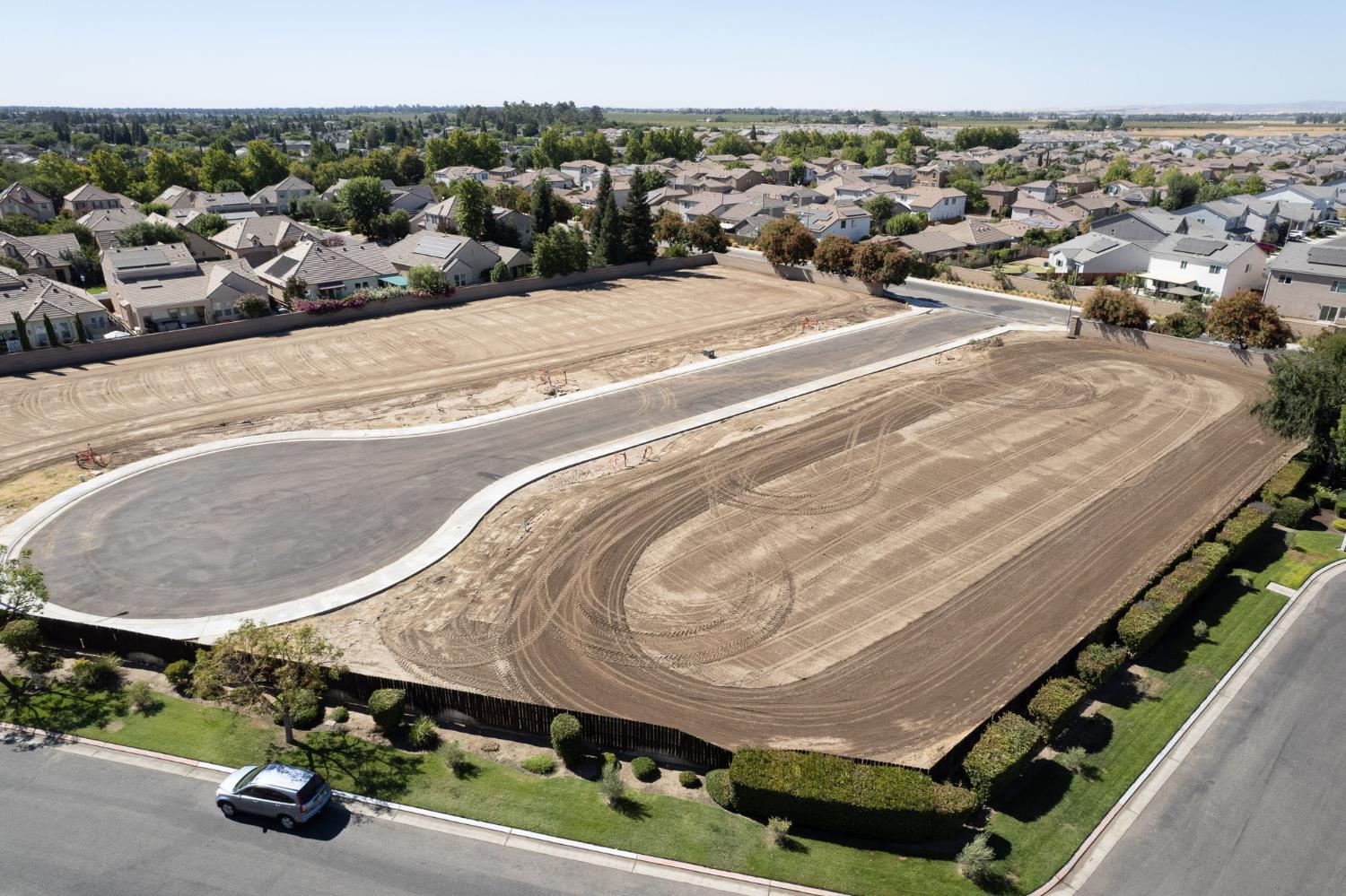 1783 N Preuss Ave, Clovis, CA 93619