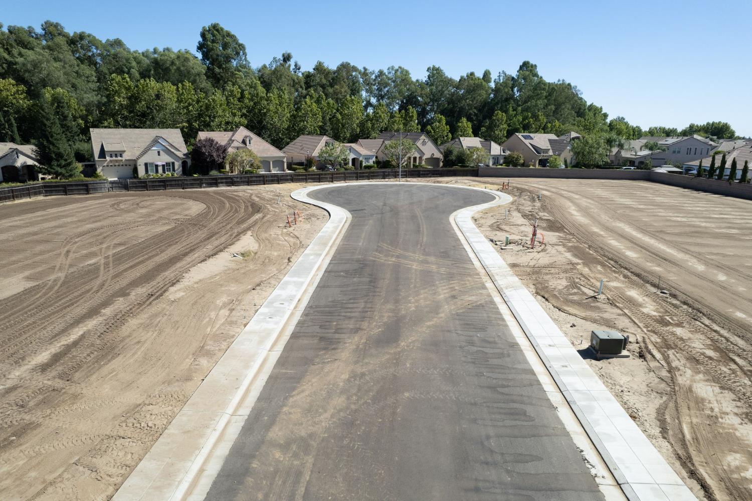 1783 N Preuss Ave, Clovis, CA 93619