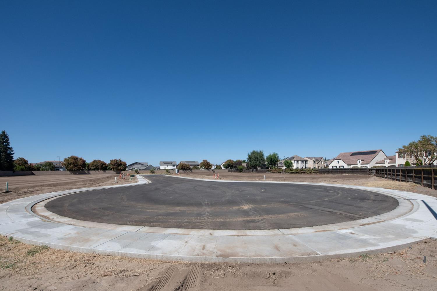 1783 N Preuss Ave, Clovis, CA 93619