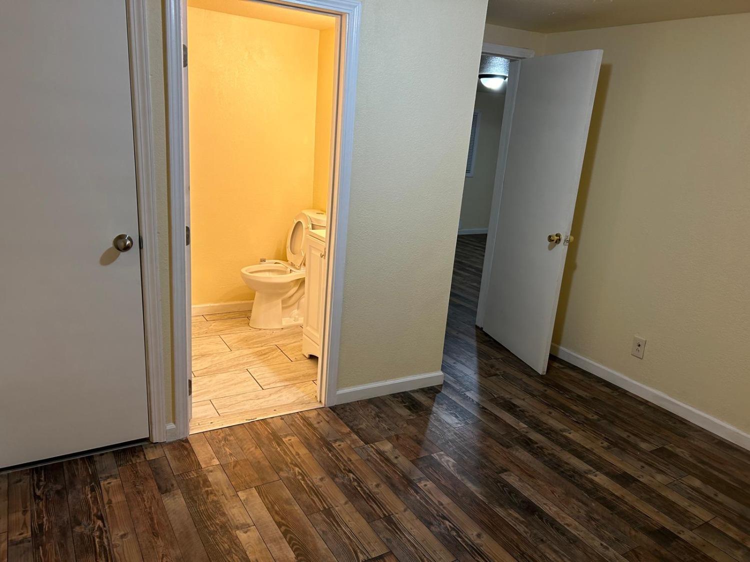 36597 Church, Traver, CA 93673