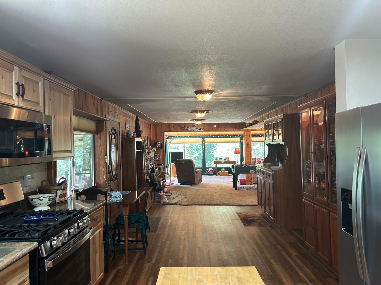 1237 Cedar Ave, Fish Camp, CA 93623