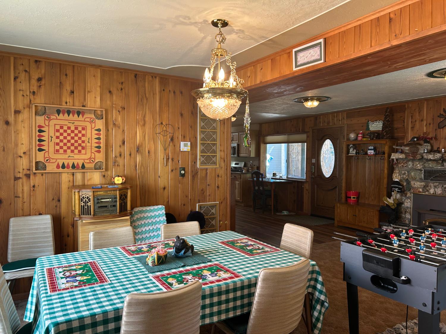 1237 Cedar Ave, Fish Camp, CA 93623