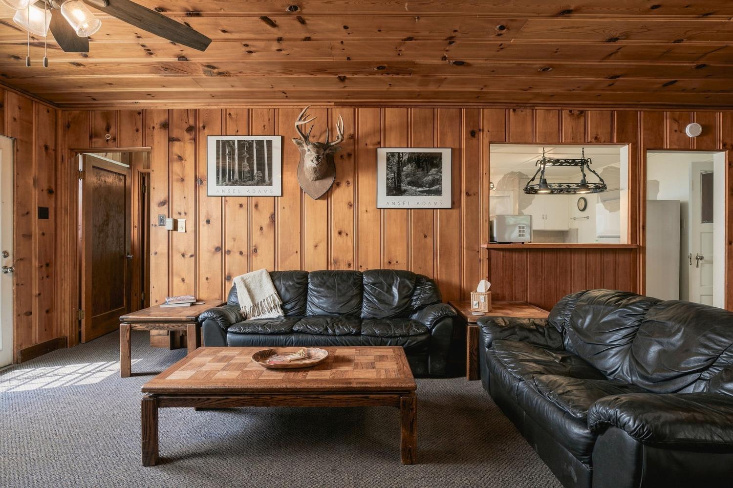 42151 Madrone Ln, Shaver Lake, CA 93664
