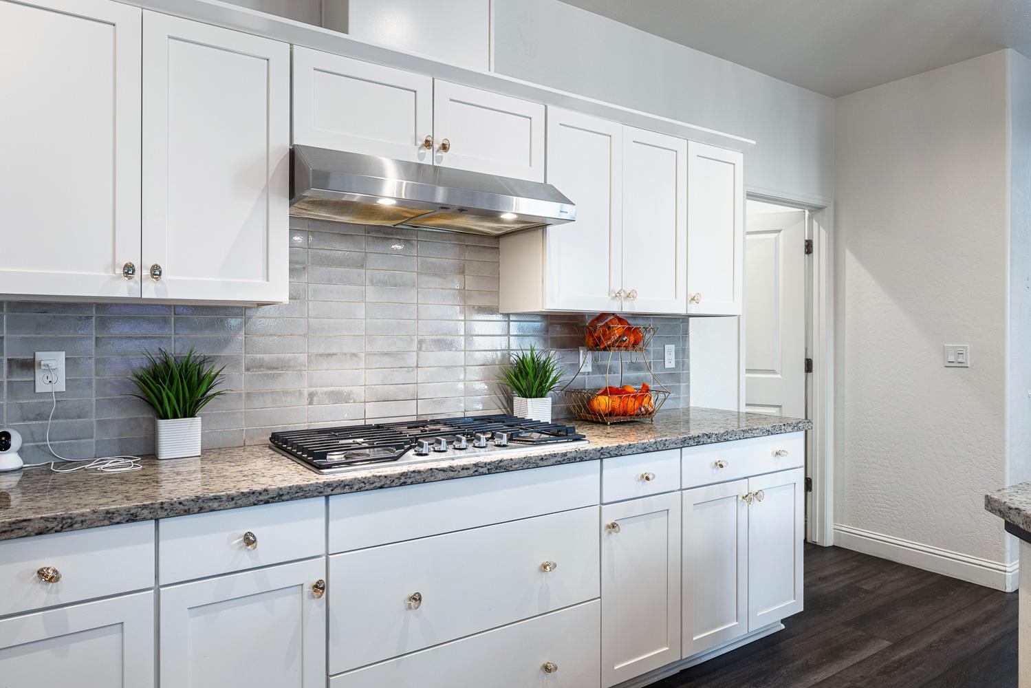 4167 Poe Ave, Clovis, CA 93619