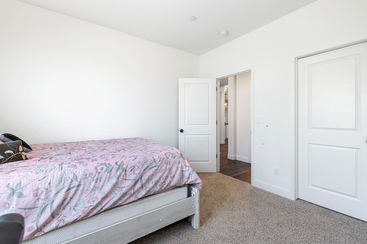 4167 Poe Ave, Clovis, CA 93619