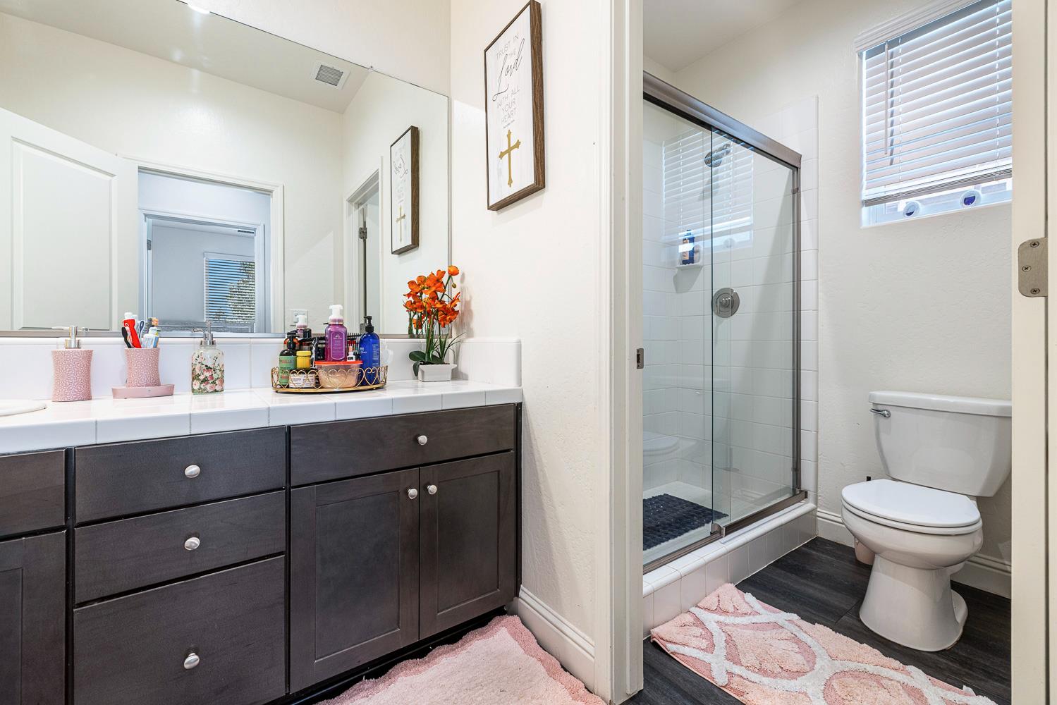 4167 Poe Ave, Clovis, CA 93619