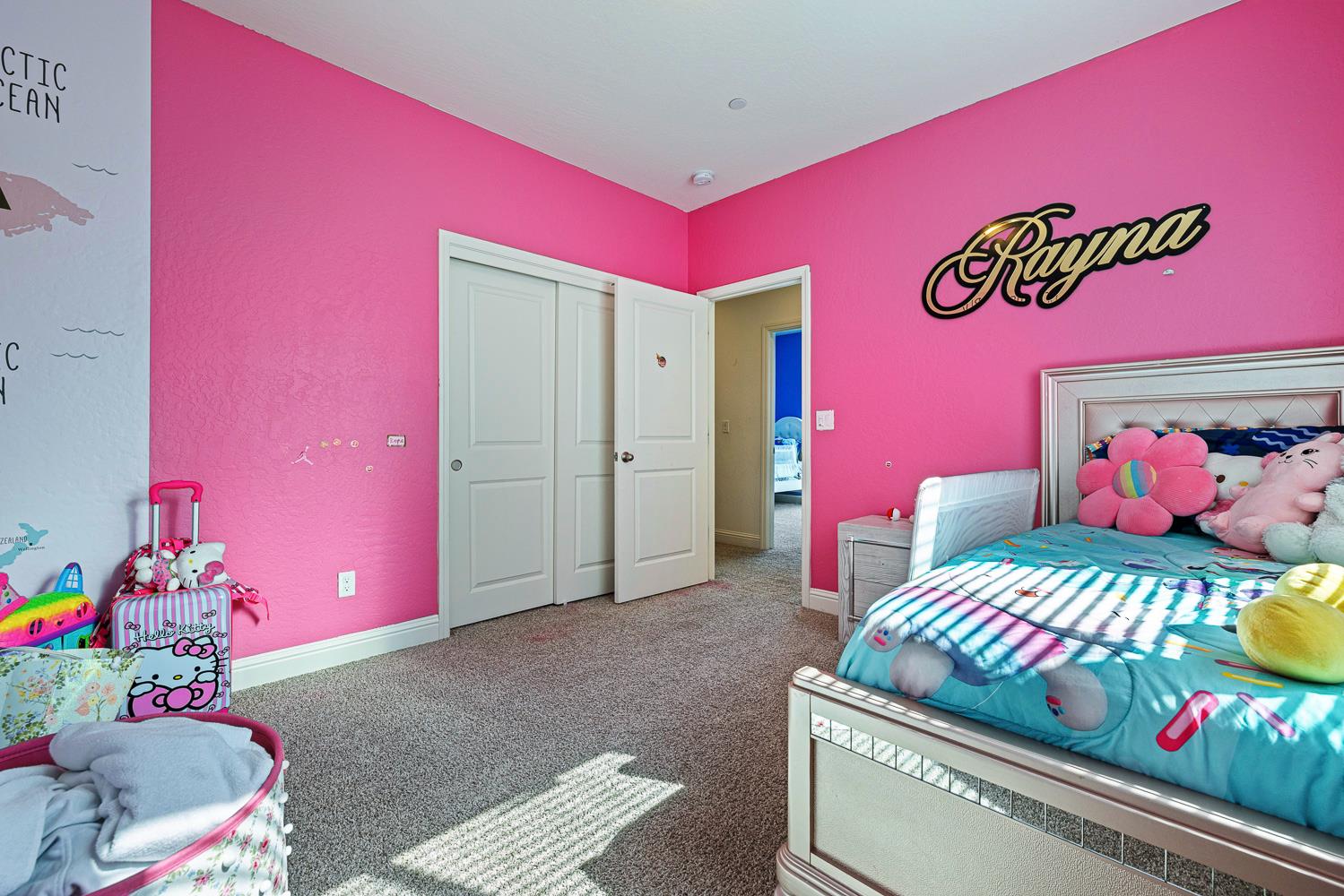 4167 Poe Ave, Clovis, CA 93619