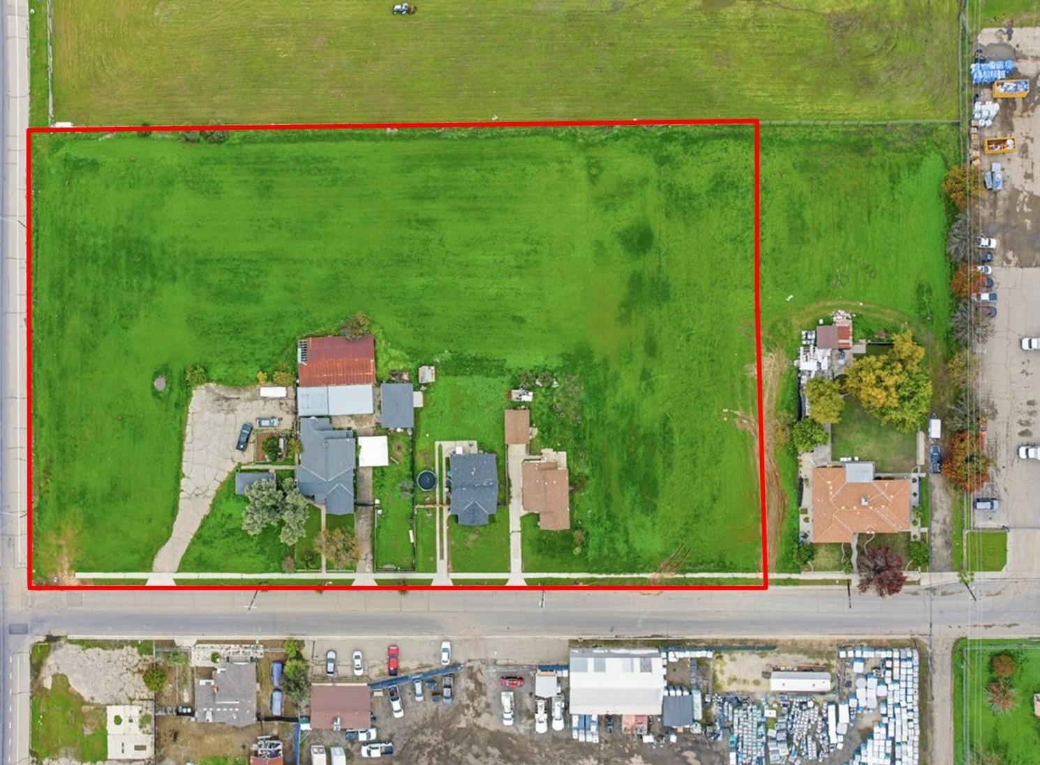 630 S Fruit Ave, Fresno, CA 93706