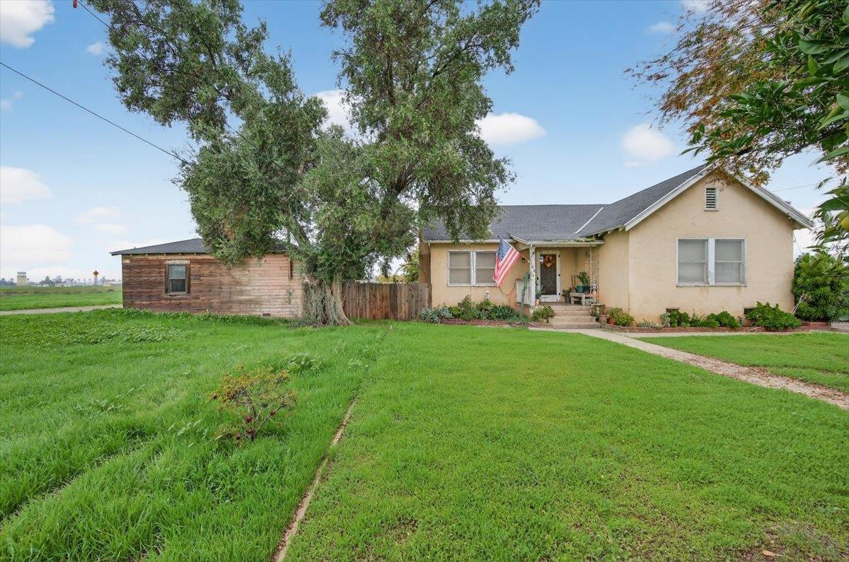 630 S Fruit Ave, Fresno, CA 93706
