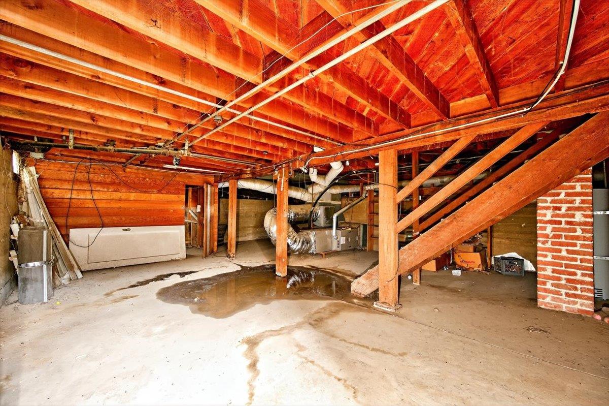 630 S Fruit Ave, Fresno, CA 93706
