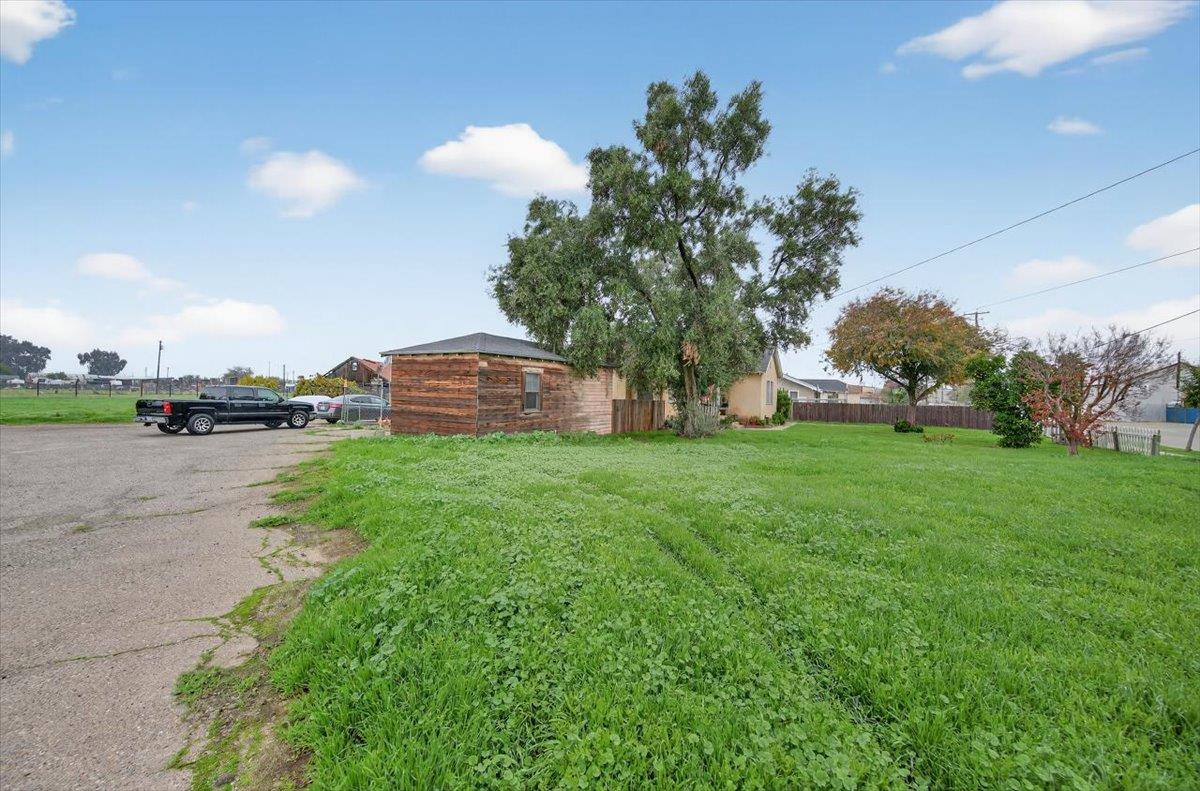 630 S Fruit Ave, Fresno, CA 93706