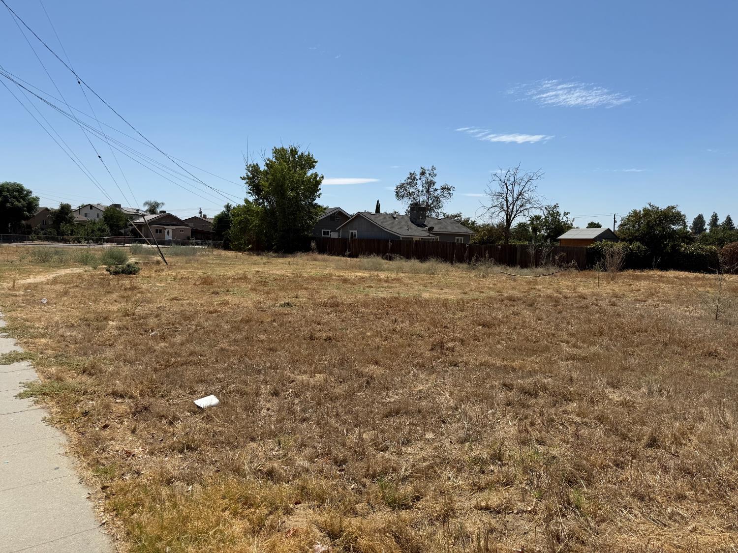 2707 Wright St, Selma, CA 93662