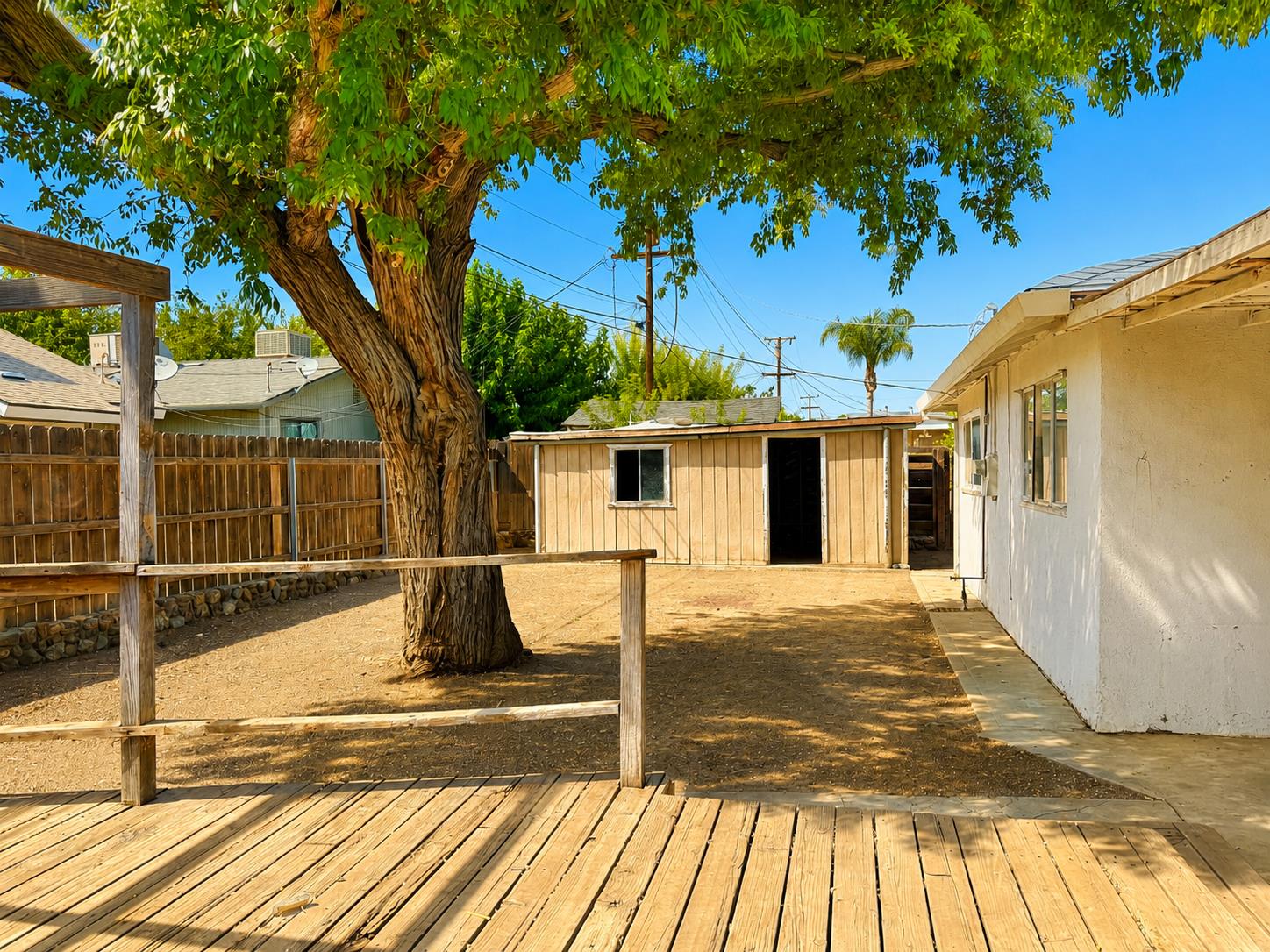 1075 N Princeton Ave, Coalinga, CA 93210