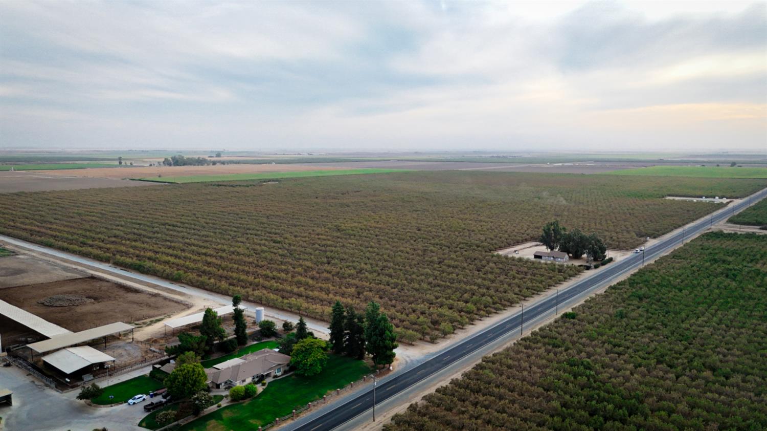 1 Avenue 120, Tipton, CA 93272