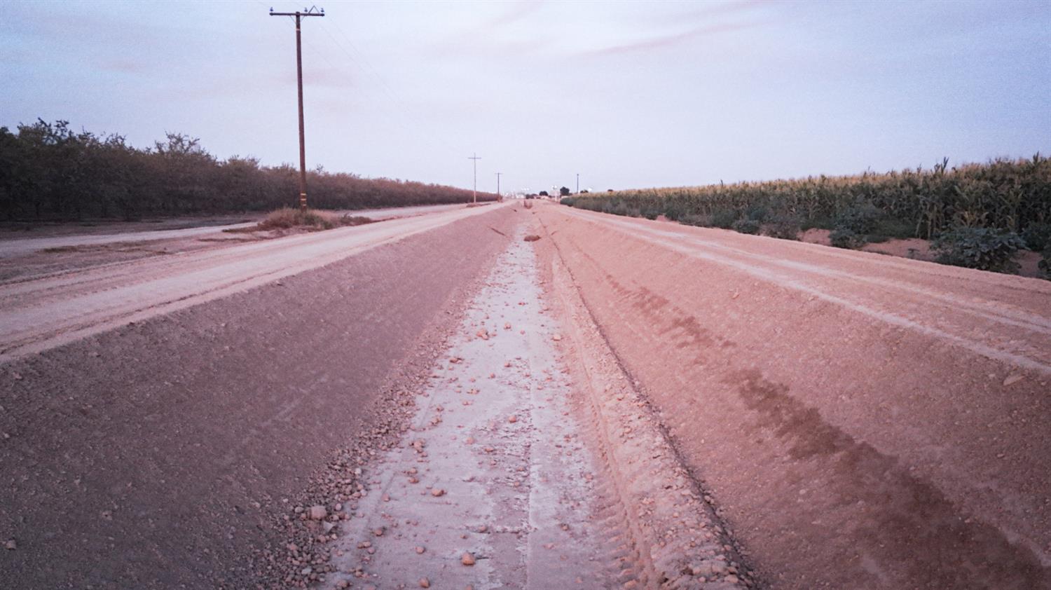 1 Avenue 120, Tipton, CA 93272