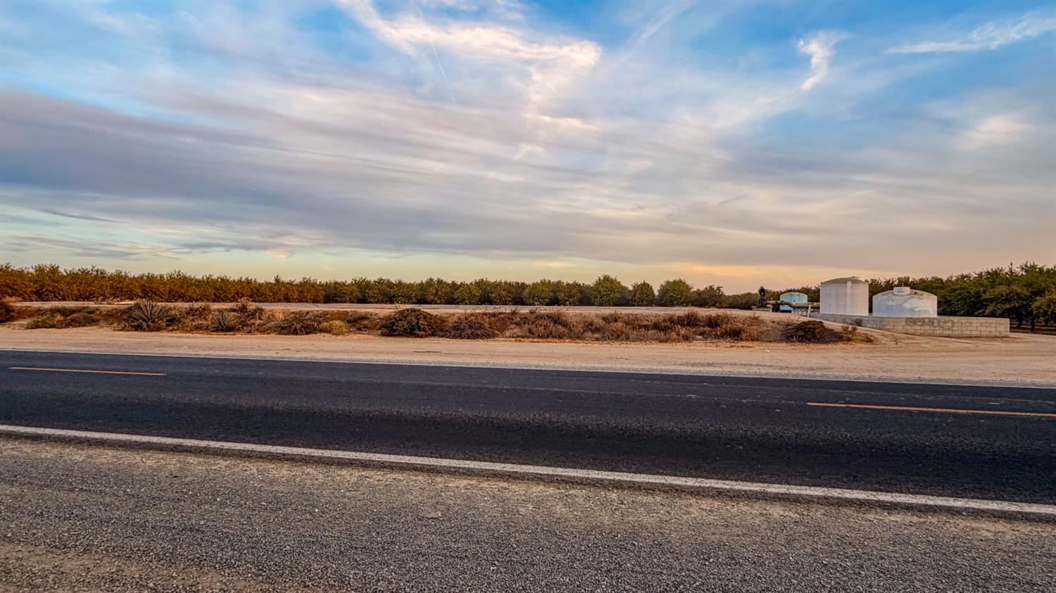 1 Avenue 120, Tipton, CA 93272