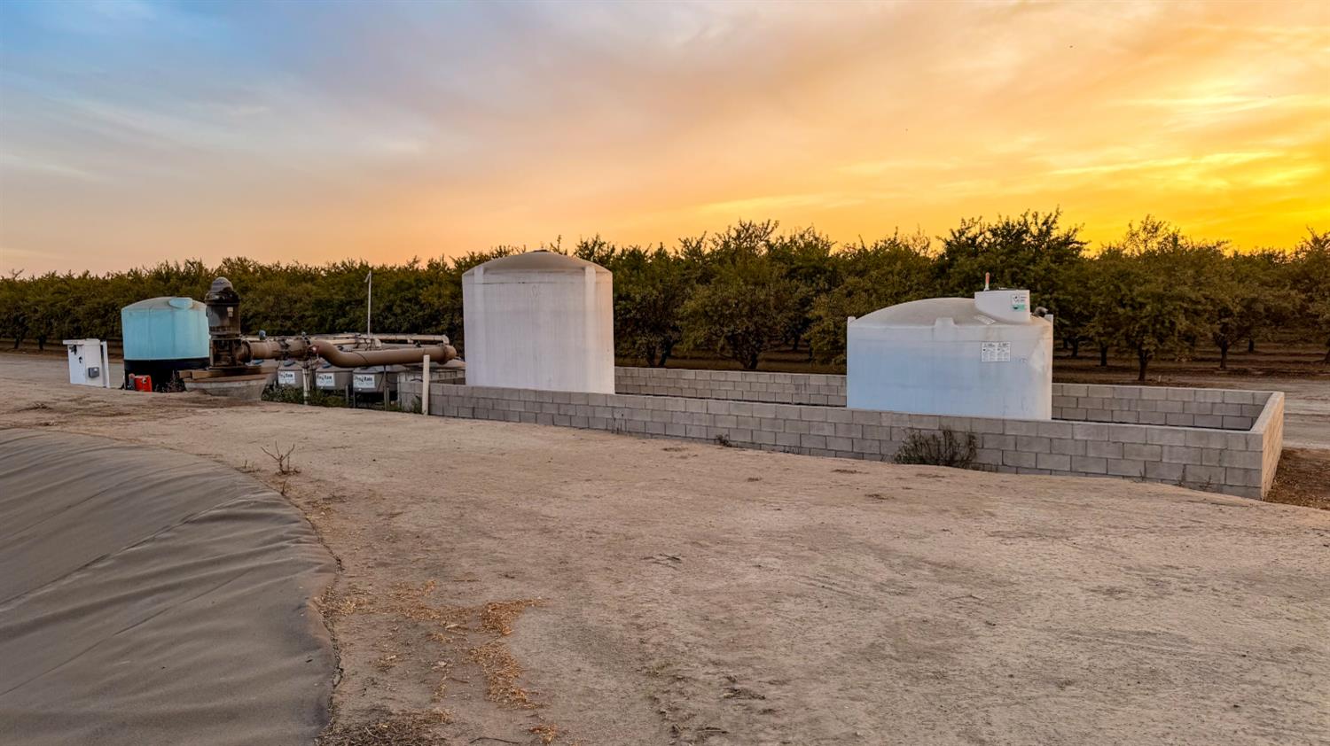 1 Avenue 120, Tipton, CA 93272