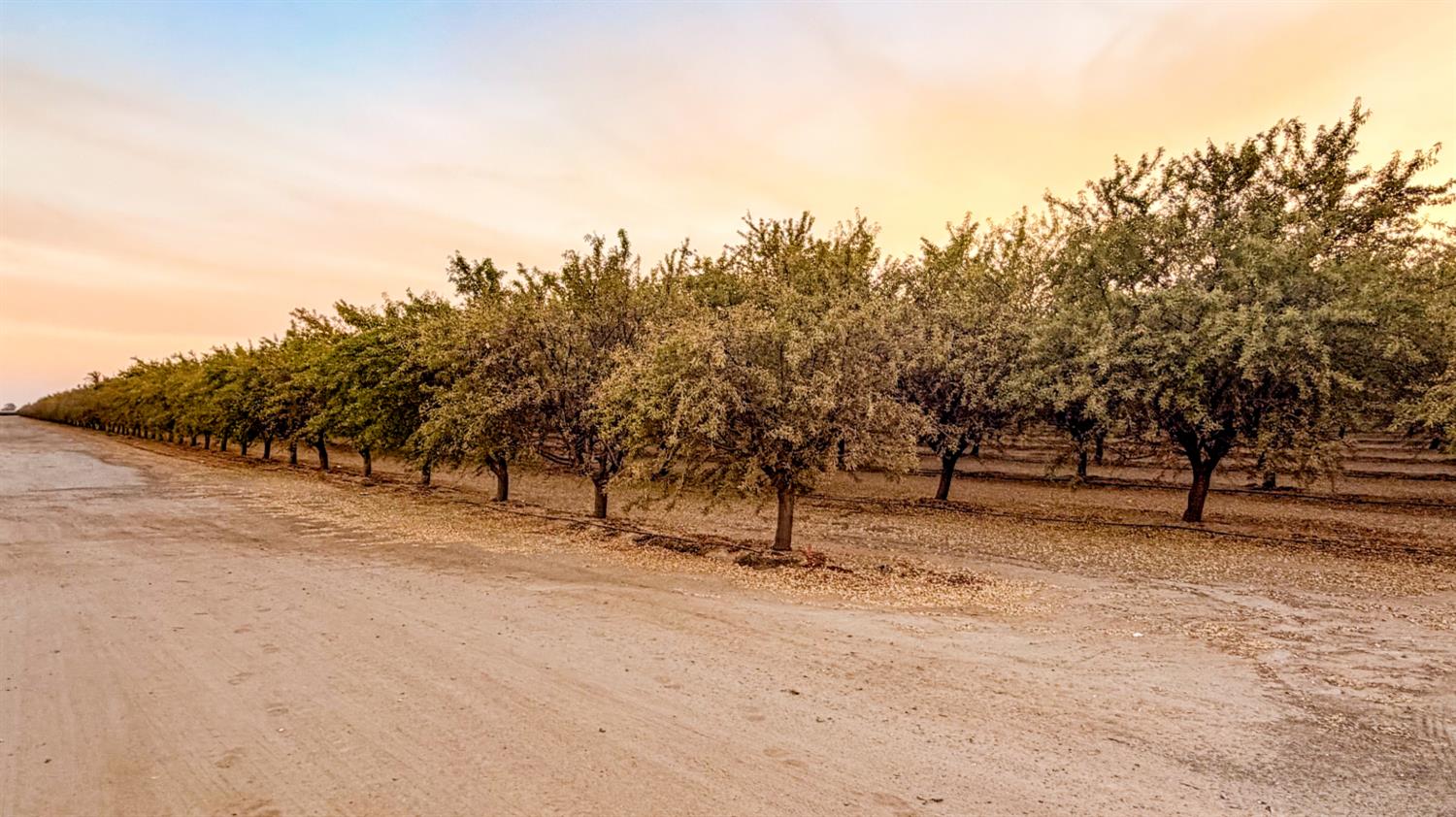 1 Avenue 120, Tipton, CA 93272