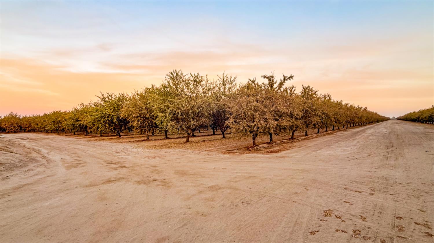1 Avenue 120, Tipton, CA 93272