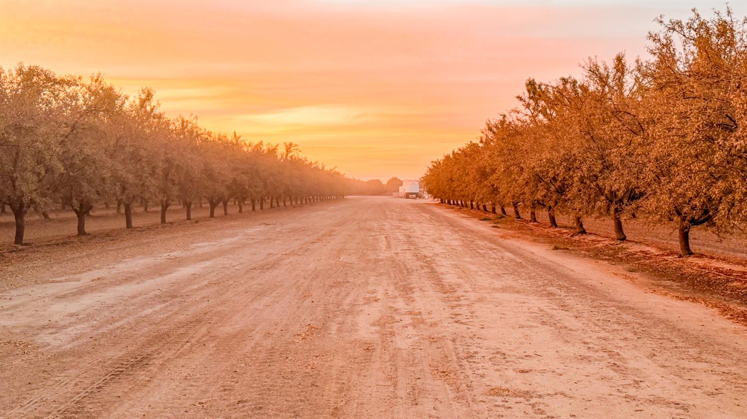 1 Avenue 120, Tipton, CA 93272