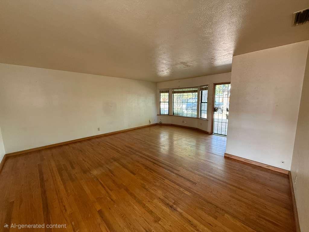 3116 N Arthur Ave, Fresno, CA 93705